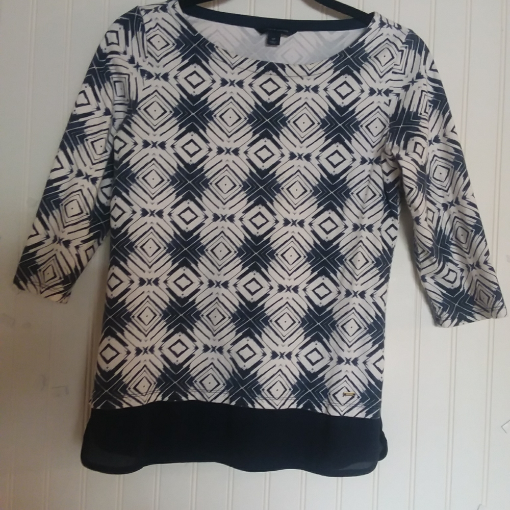 TOMMY HILFIGER women's top.  Size s/p.
